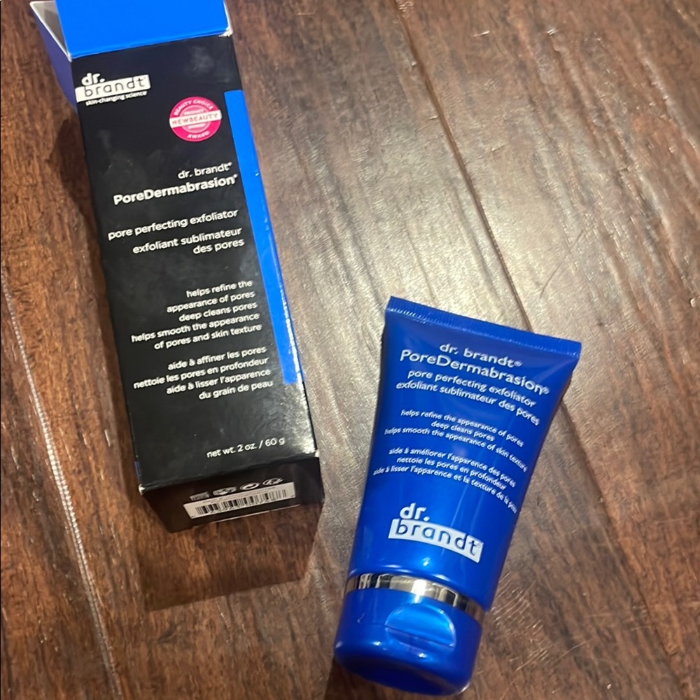 Dr. Brandt Exfoliator in Blue Tube
